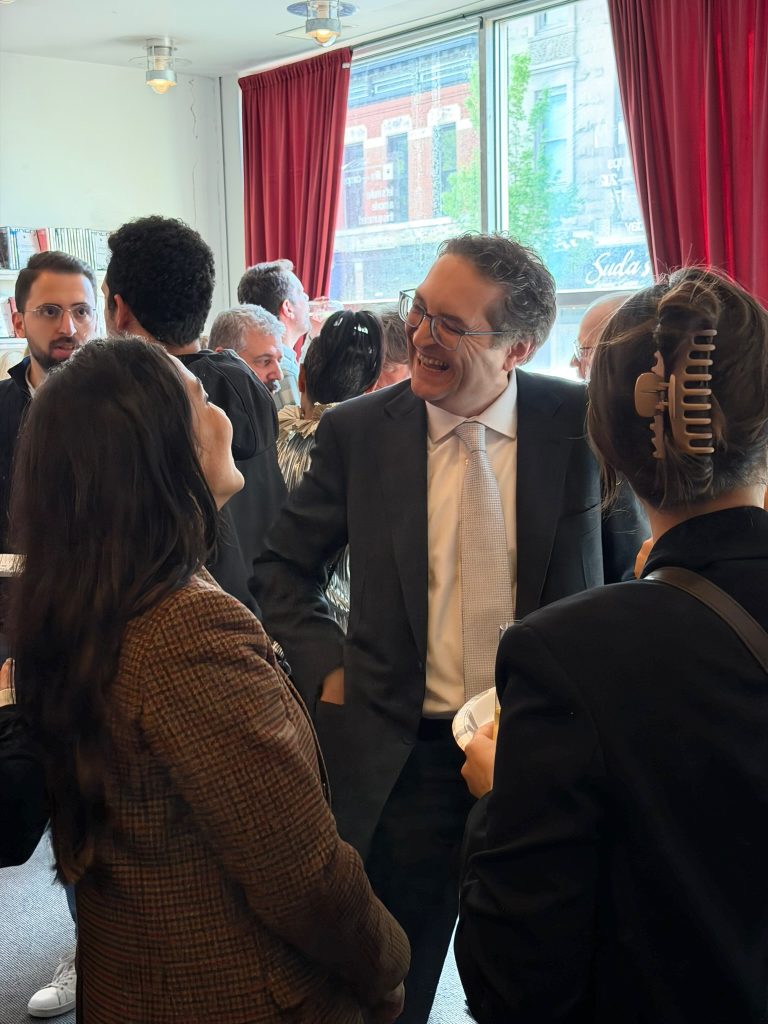 Tahir Bora Atatanır, Consul General of Türkiye in Chicago, speaking with Chicago volunteers